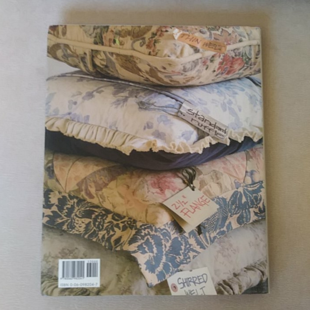 Shabby Chic by Rachel Ashwell hardcover book - Picture 2 of 8